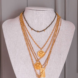 COLLIER RAPH